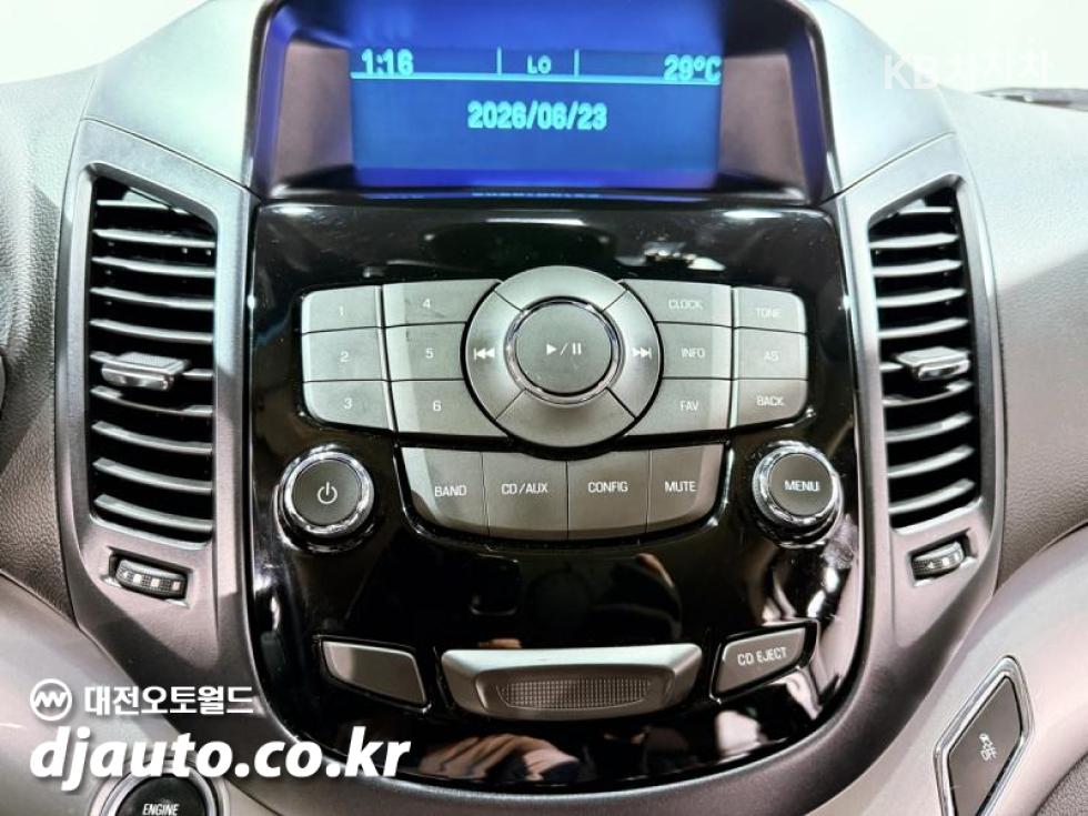 Chevrolet Orlando — miniaturë 14