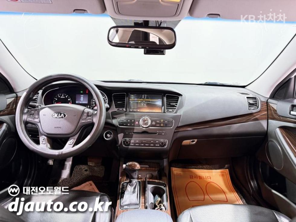 Kia K7 — miniaturë 4