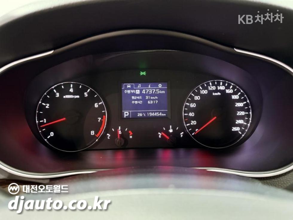 Kia K7 — miniaturë 5
