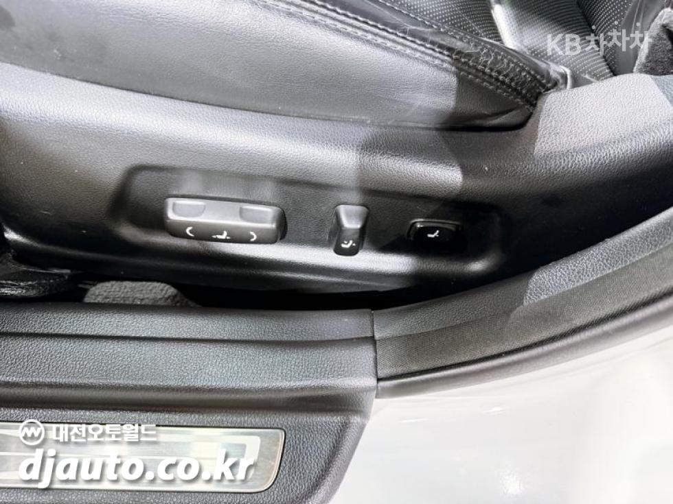 Kia K7 — miniaturë 16