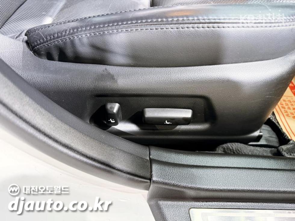 Kia K7 — miniaturë 17