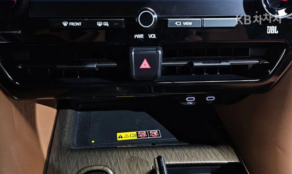 Toyota Alphard — miniaturë 21