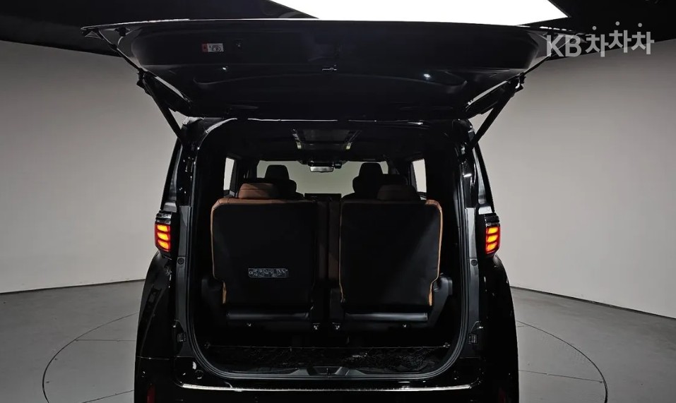 Toyota Alphard — miniaturë 29