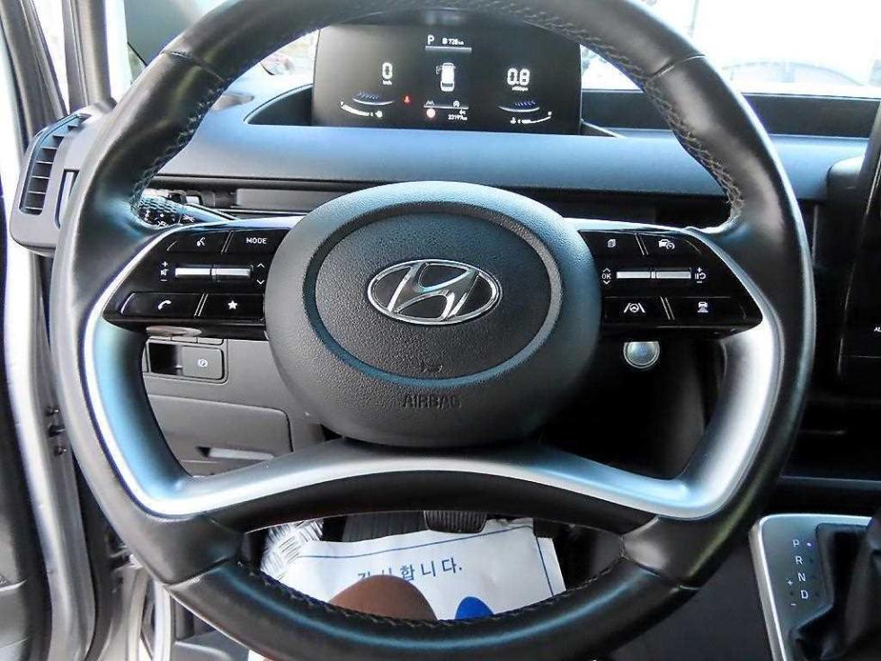 Hyundai Staria — miniaturë 9