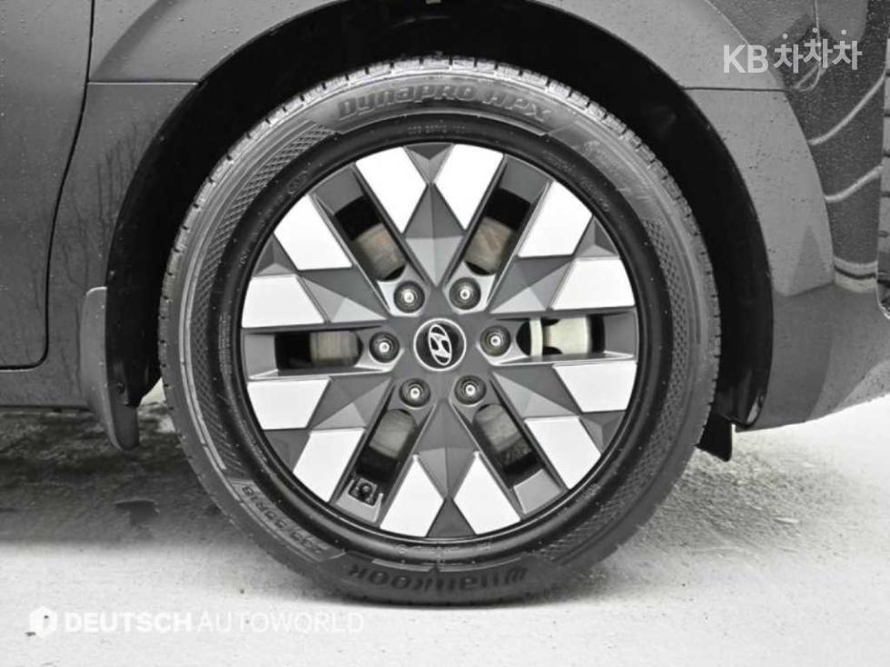Hyundai Staria — miniaturë 5