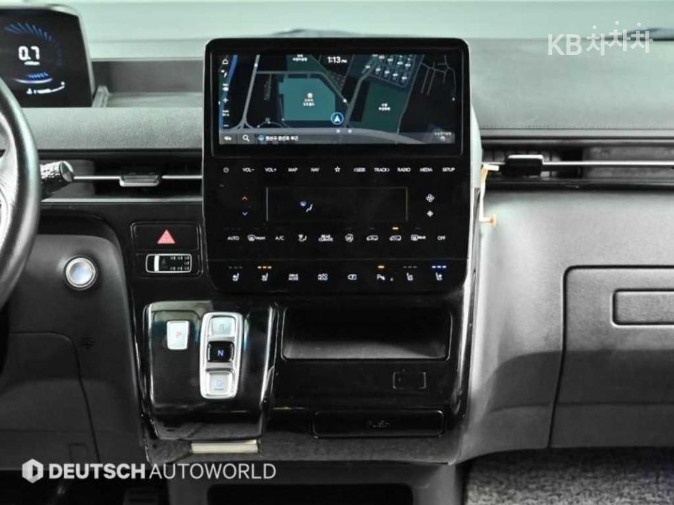 Hyundai Staria — miniaturë 14