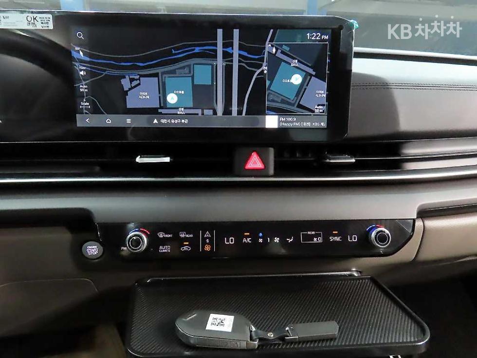 Kia Carnival — miniaturë 10