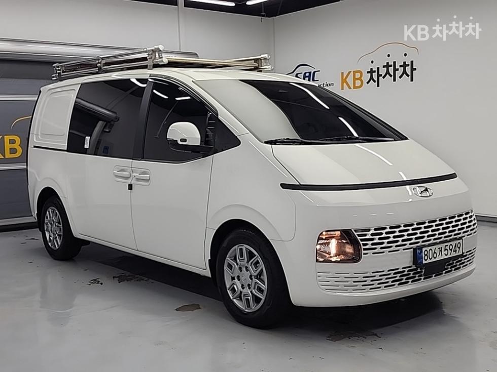 Hyundai Staria — miniaturë 4
