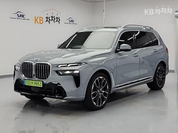 BMW X7 xDrive 40i — foto 1