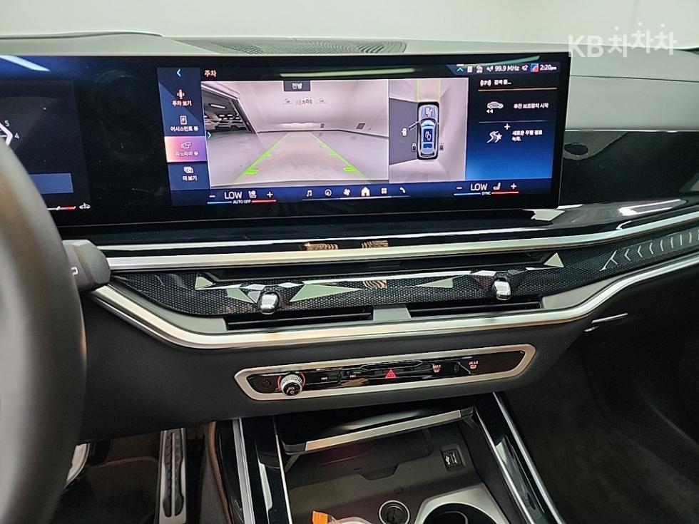 BMW X7 — miniaturë 10