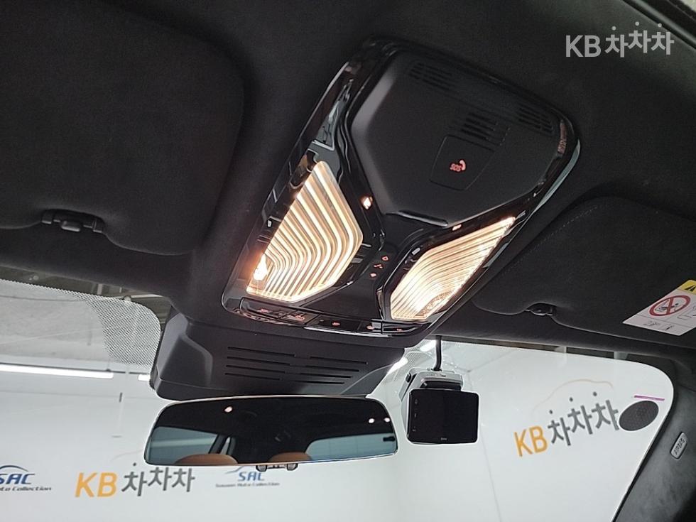 BMW X7 — miniaturë 17