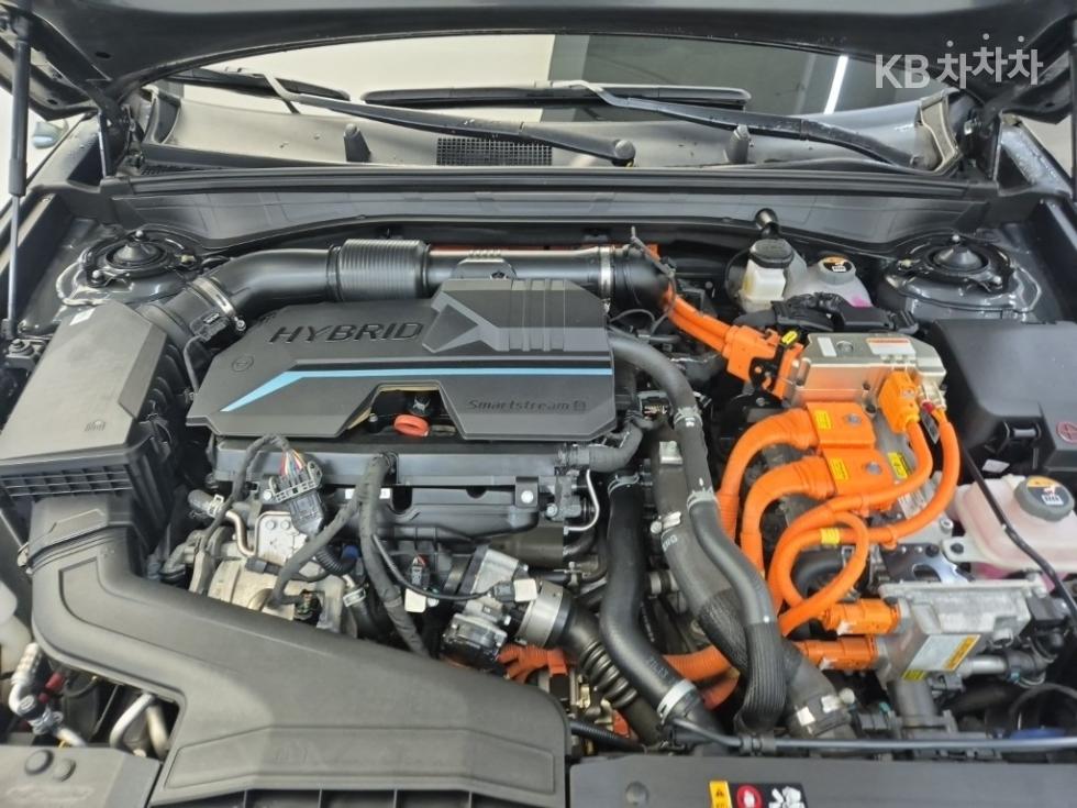 Kia K8 — miniaturë 5