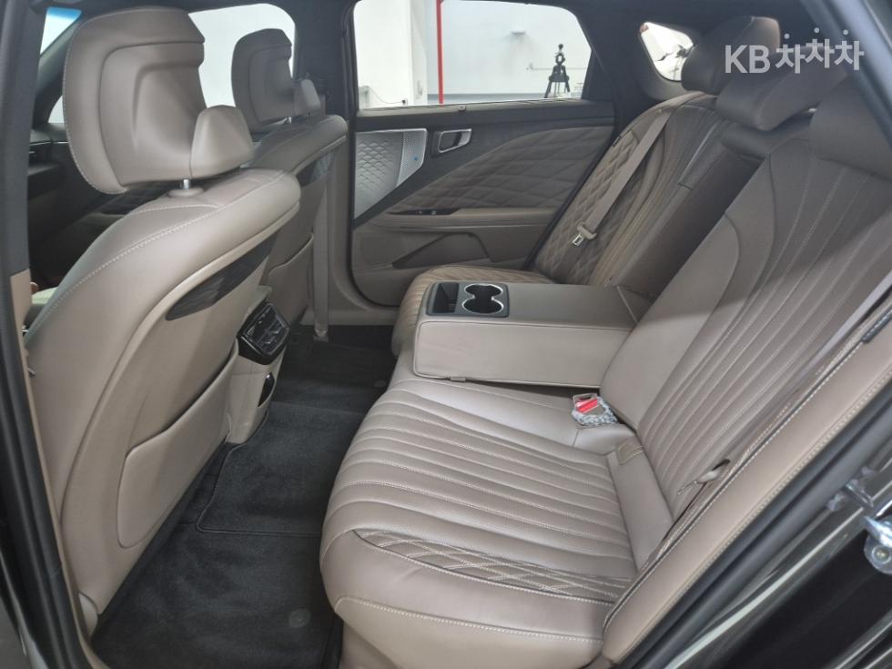 Kia K8 — miniaturë 12
