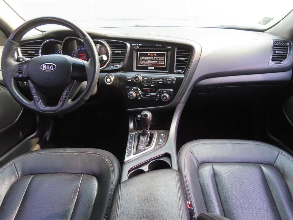 Kia K5 — miniaturë 7