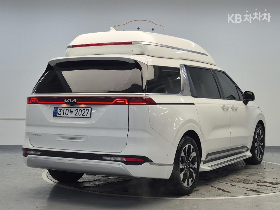 Kia Carnival — miniaturë 3