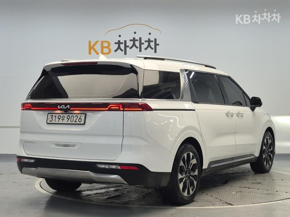 Kia Carnival — miniaturë 3