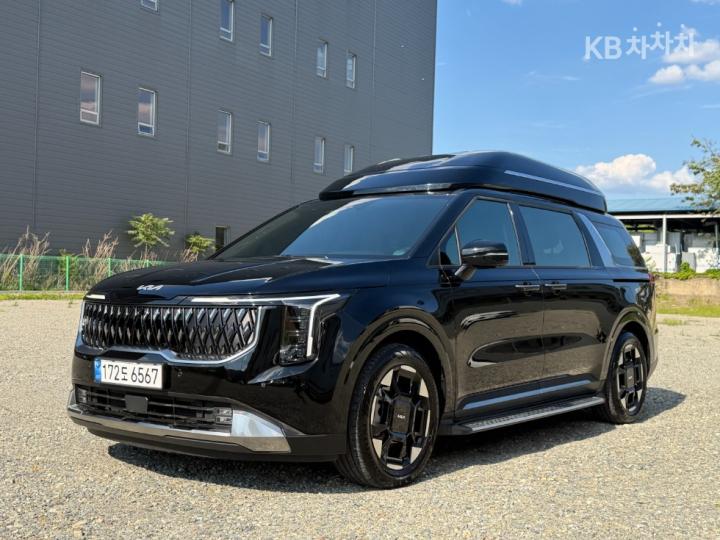 Kia Carnival 하이리무진 1.6 HEV 7인승 — foto 1