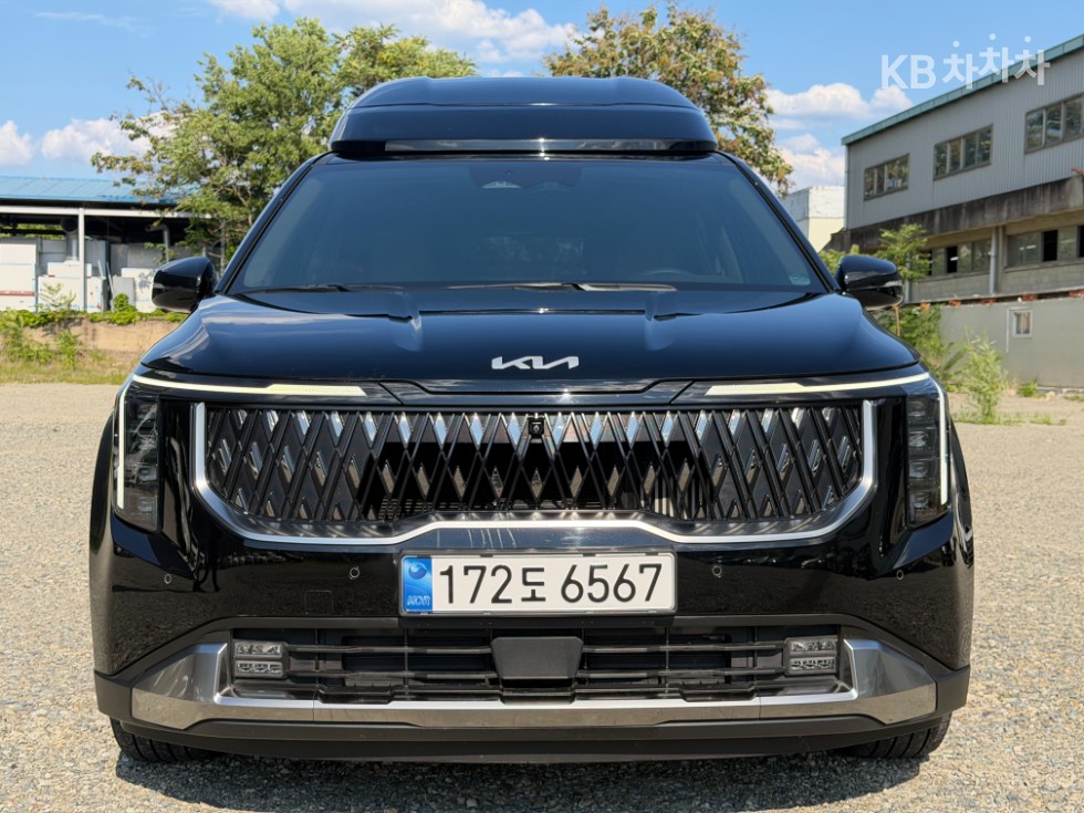 Kia Carnival — miniaturë 2