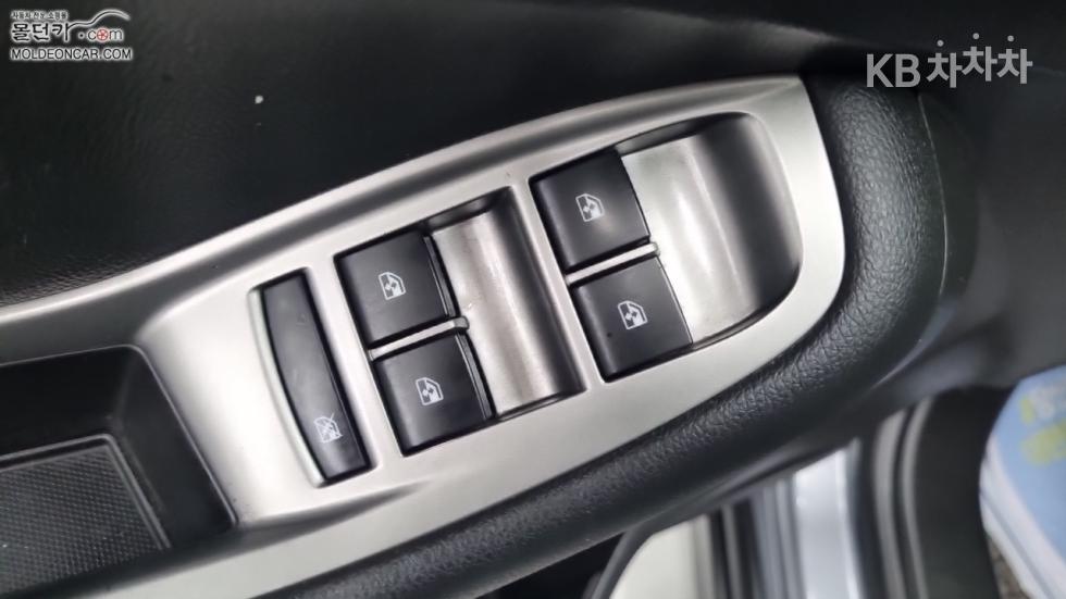 Chevrolet Orlando — miniaturë 17