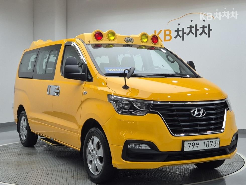 Hyundai Starex — miniaturë 4