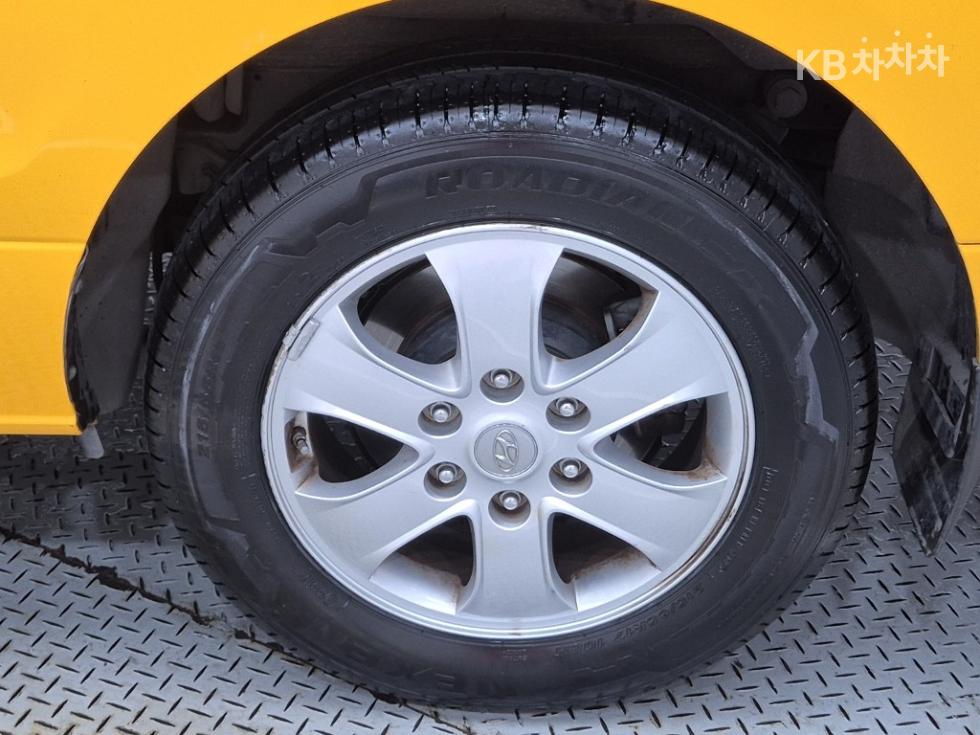 Hyundai Starex — miniaturë 19