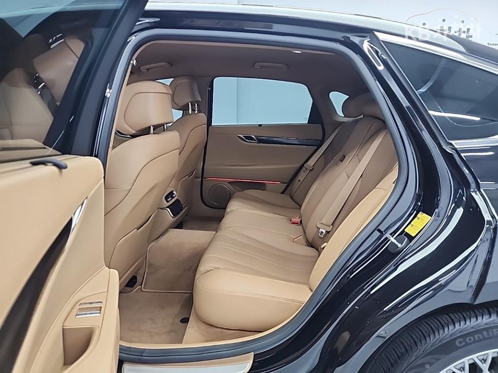 Genesis G80 — miniaturë 12
