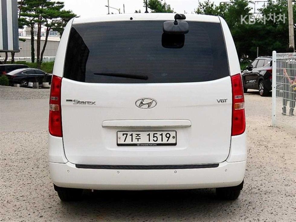 Hyundai Starex — miniaturë 4