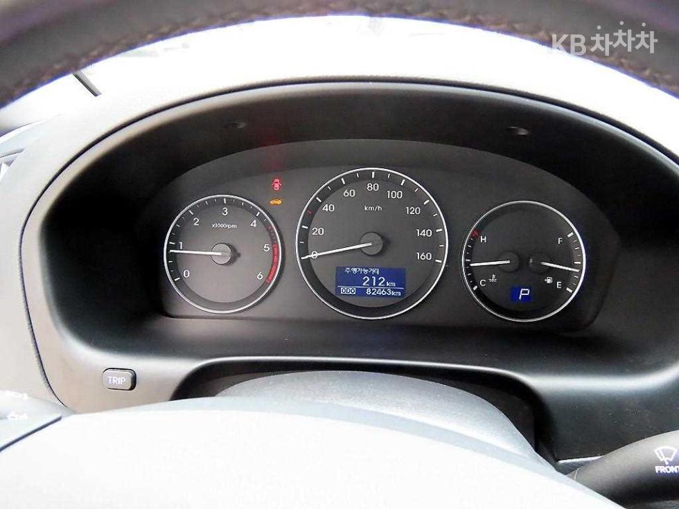 Hyundai Starex — miniaturë 10