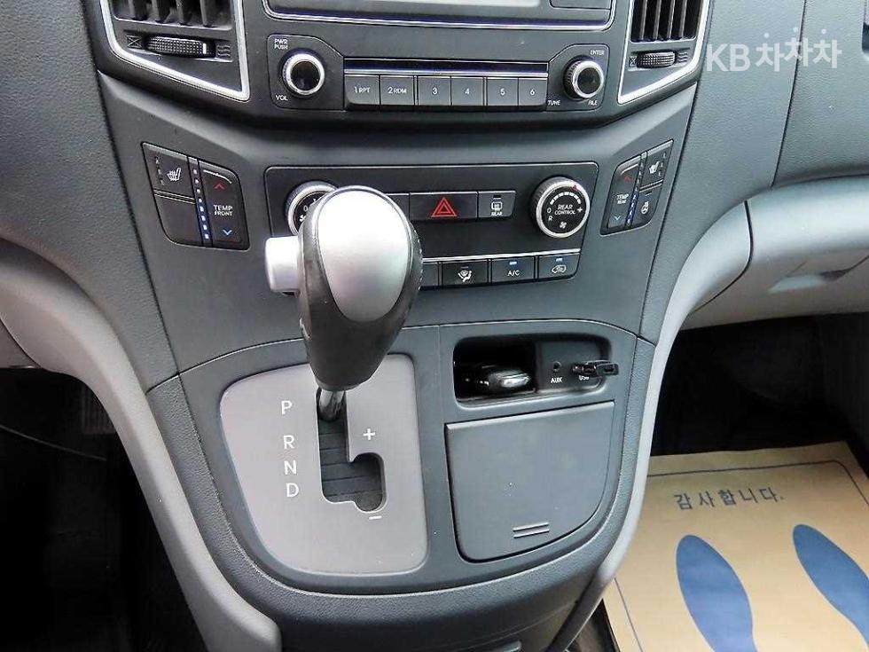 Hyundai Starex — miniaturë 11