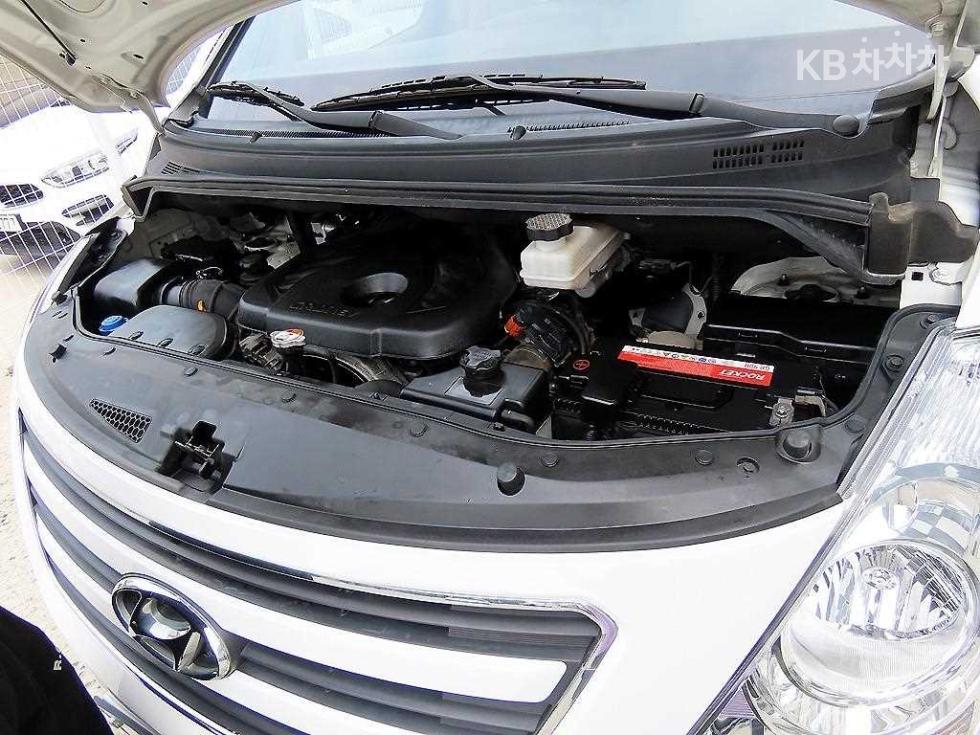 Hyundai Starex — miniaturë 17