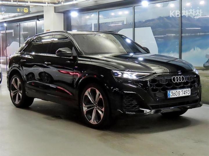 Audi Q8 3.0 55 TFSI Quattro — foto 1