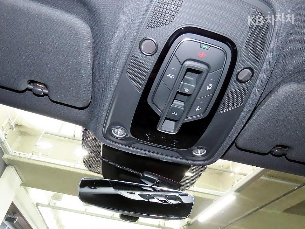Audi Q8 — miniaturë 14