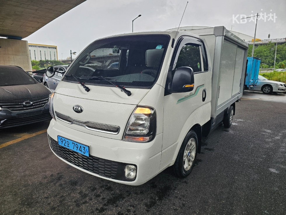 기아 더 2021년식 기아 더 뉴 봉고3 EV 내장탑차 1톤 저상형 킹캡 초장축 기본형