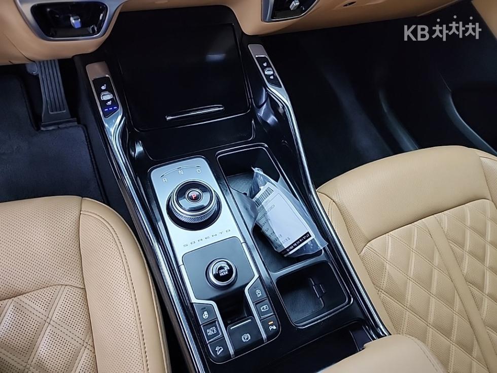 2021 Kia MQ4 photo