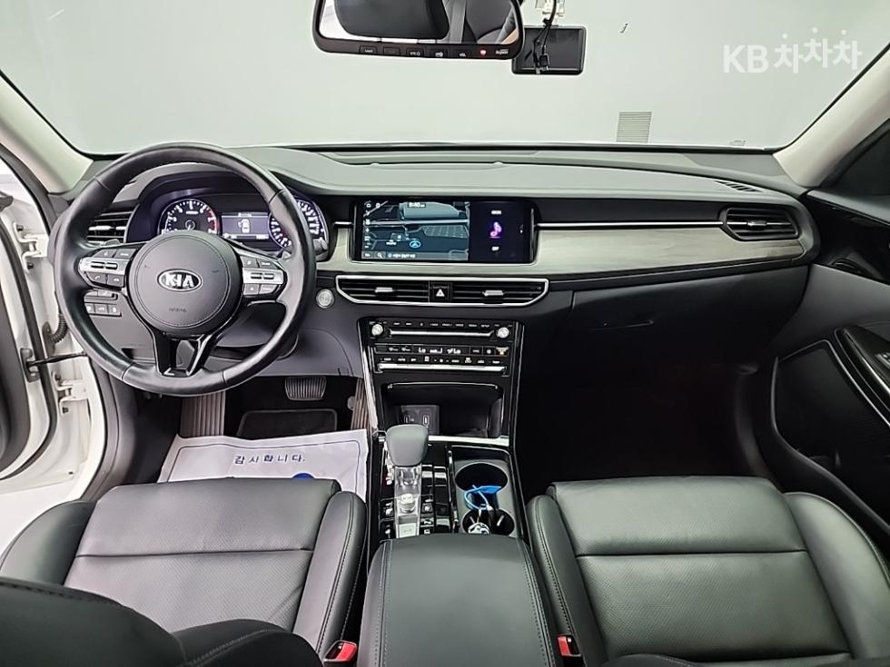 Kia K7 — miniaturë 7