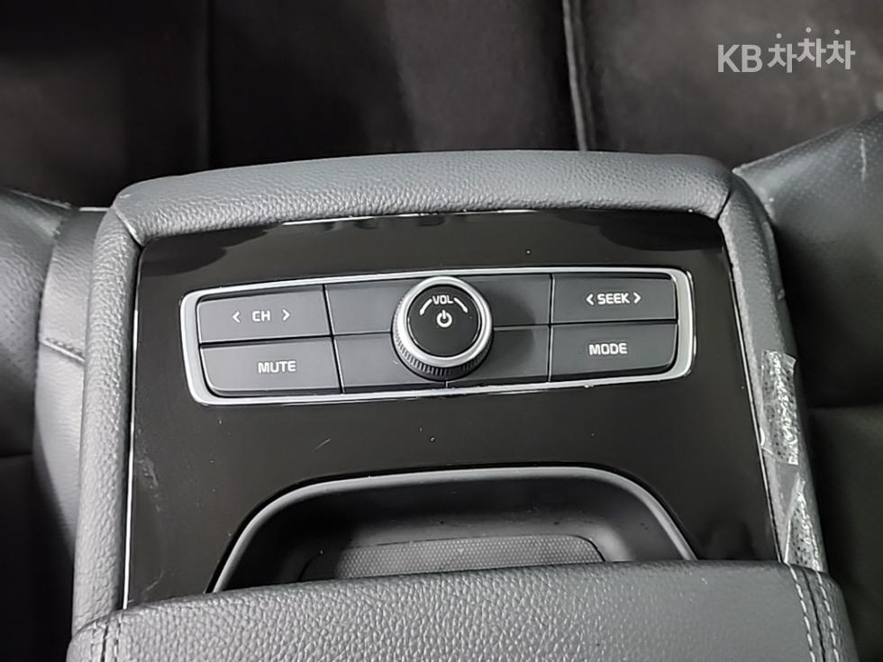 Kia K7 — miniaturë 14