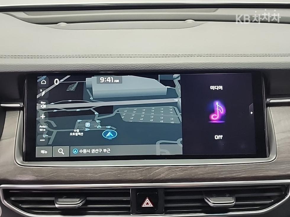 Kia K7 — miniaturë 17