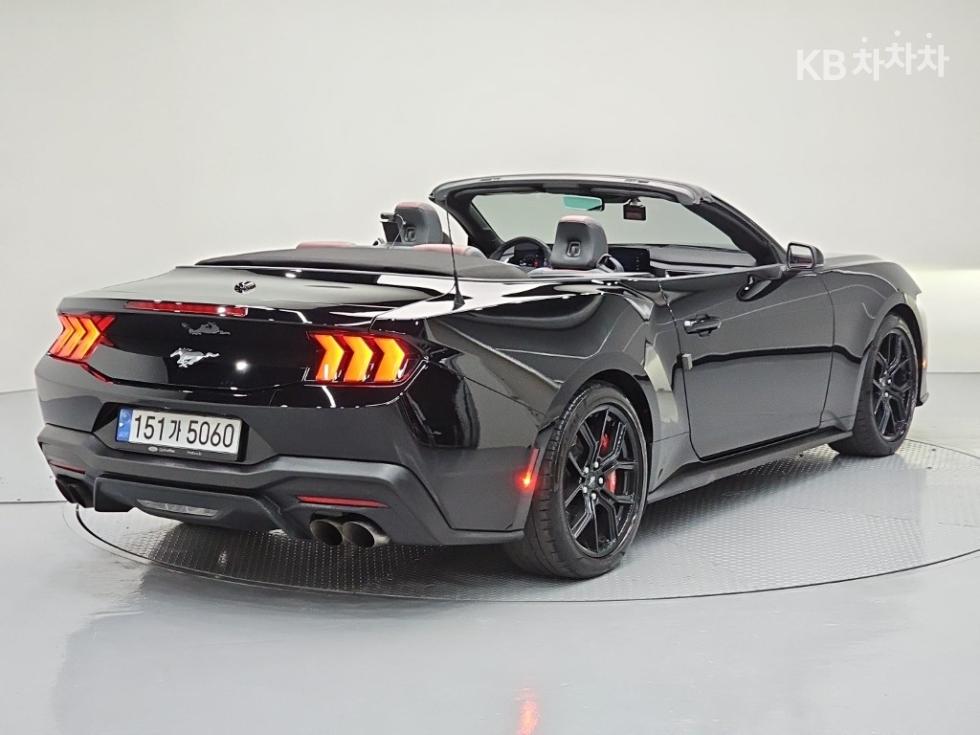 2024 Ford Used Car photo