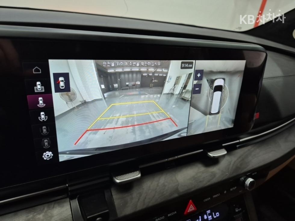 Kia Carnival — miniaturë 14