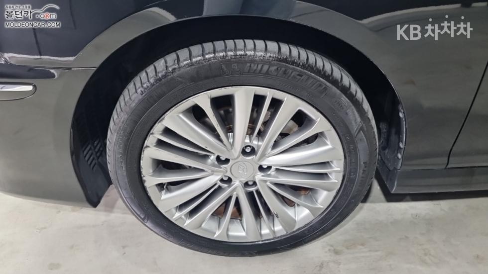 Hyundai Grandeur — miniaturë 6