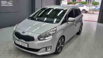 Kia Carens 2.0 LPi 프레스티지 7인승 — foto 1