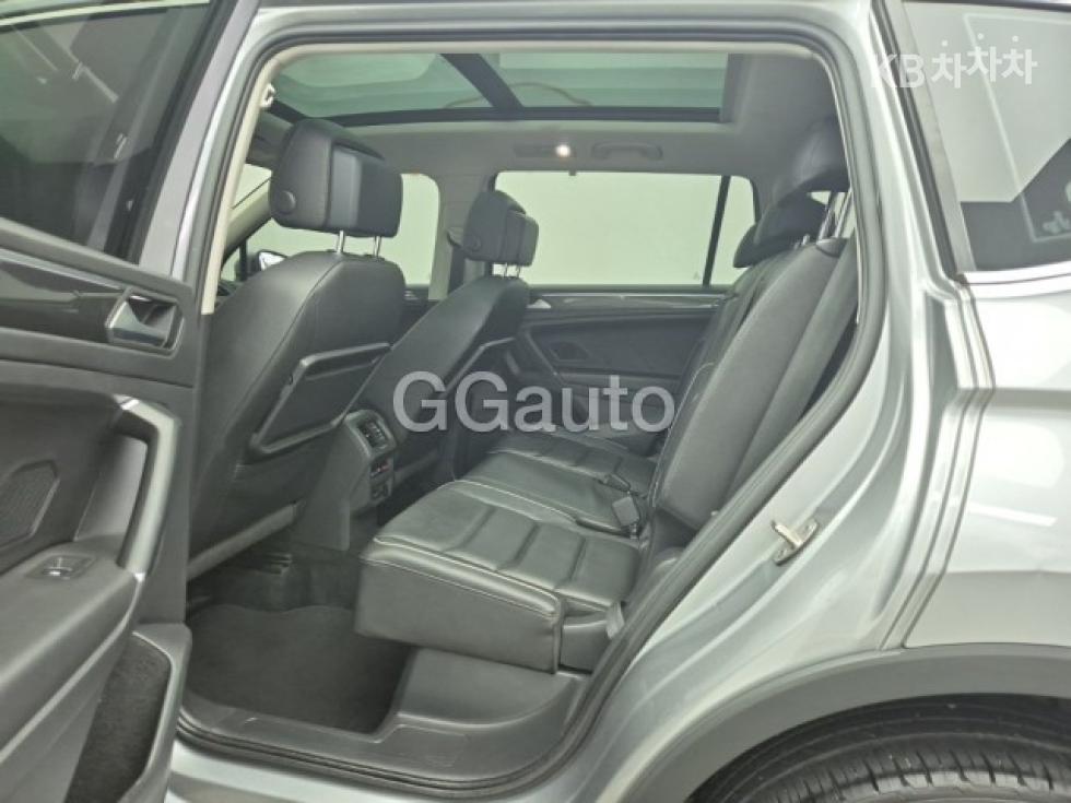 Volkswagen Tiguan — miniaturë 12