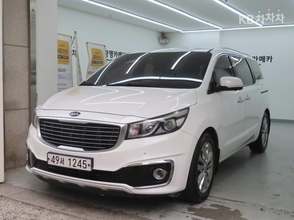 Kia Carnival — miniaturë 2