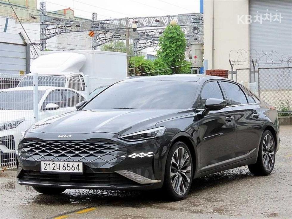 Kia K8 — miniaturë 2