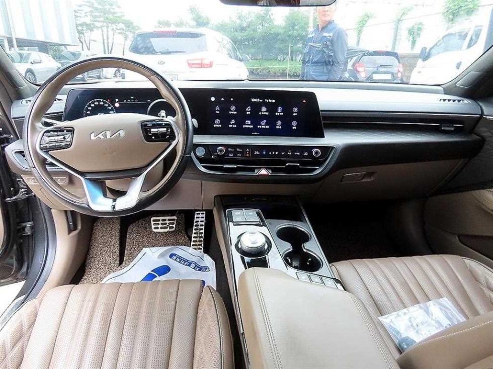 Kia K8 — miniaturë 7