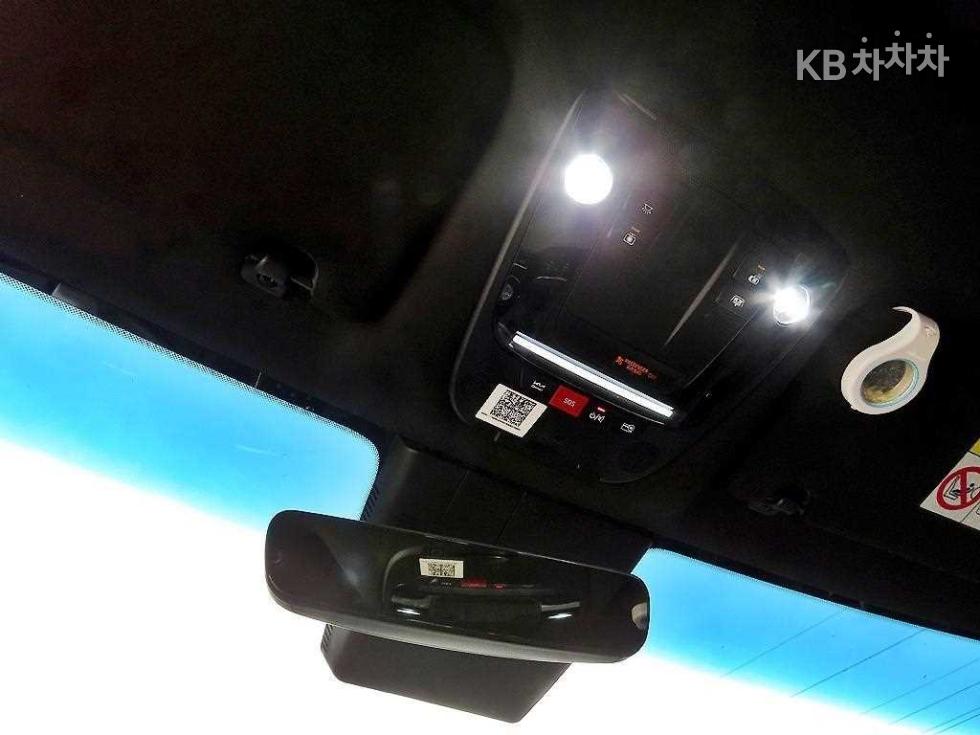 Kia K8 — miniaturë 15