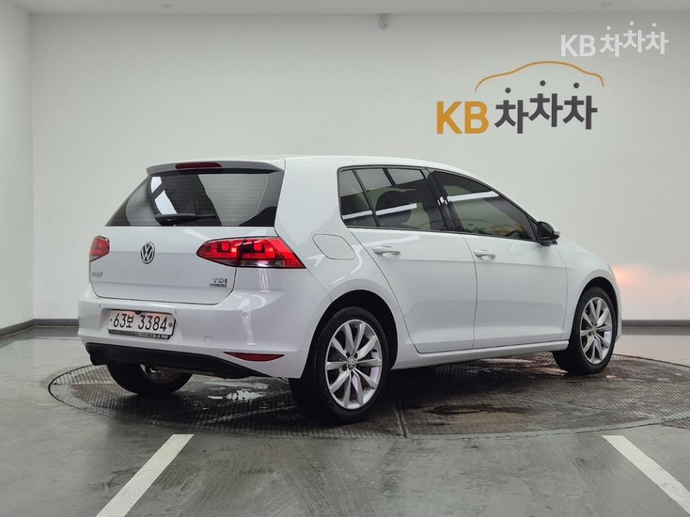 Volkswagen Golf — miniaturë 4