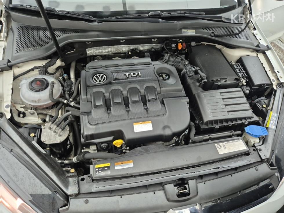 Volkswagen Golf — miniaturë 6