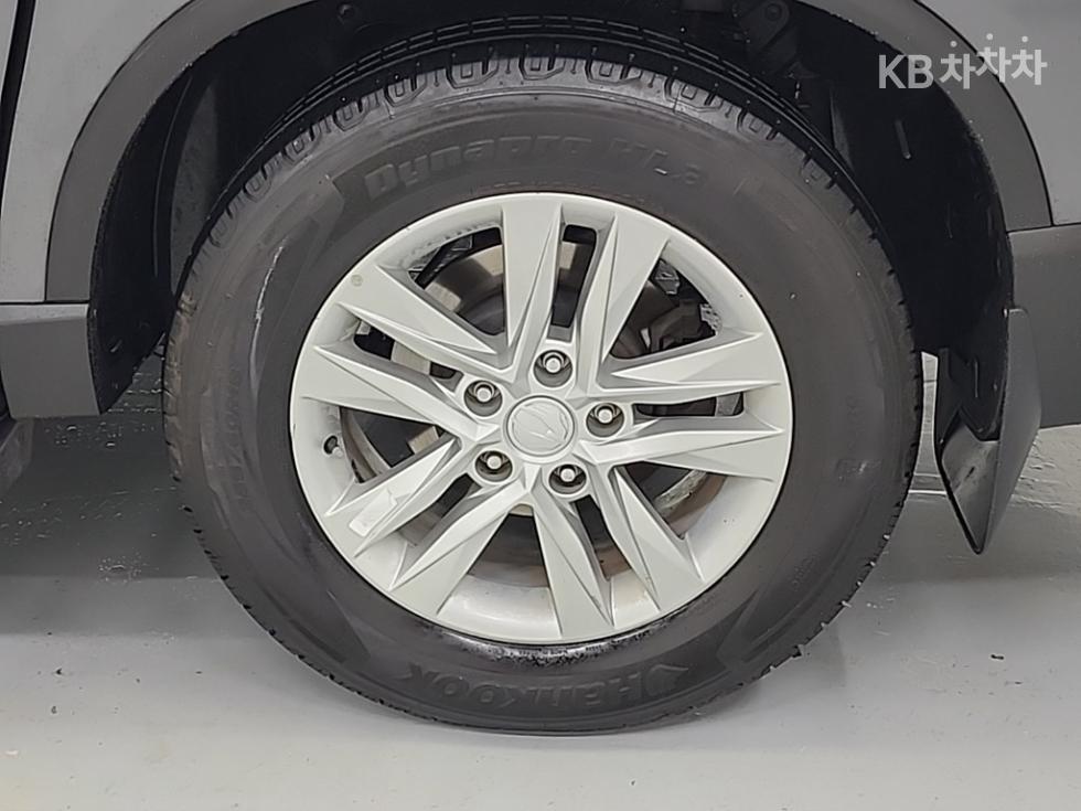2018 KG Mobility KG photo