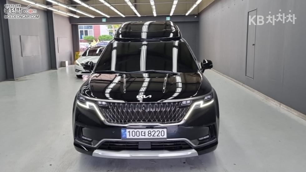 Kia Carnival — miniaturë 3
